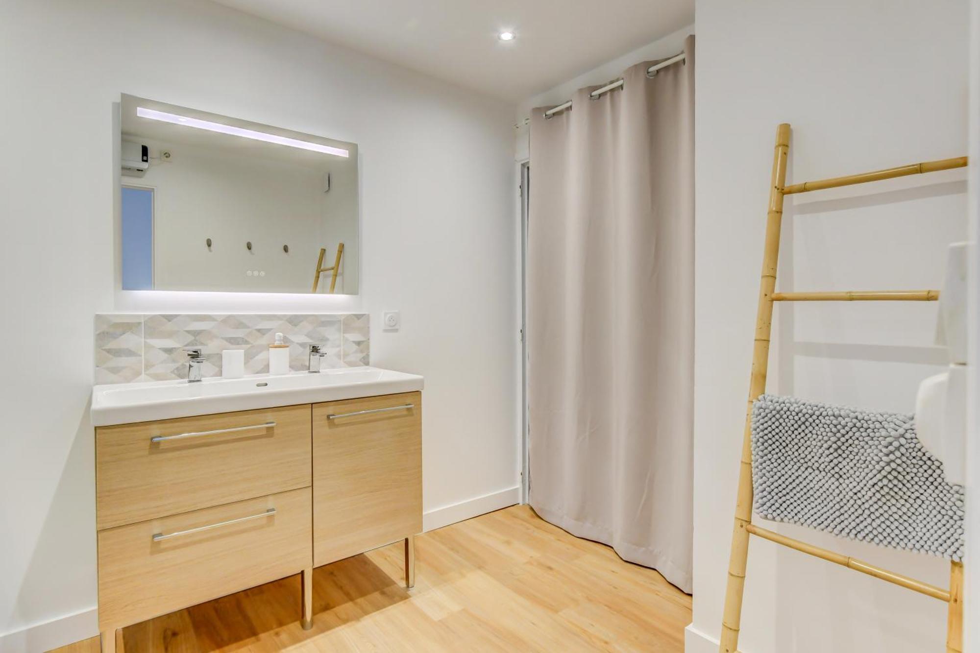 Sunset Duplex - Grand-Rond, Jardin Des Plantes, Centre-Ville, 2 Bdrs 60M2, Ac, Free Public Car Park 200M Away, Netflix - T3 60M2 Avec Clim, Parking Public Gratuit A 200M Toulouse Dış mekan fotoğraf